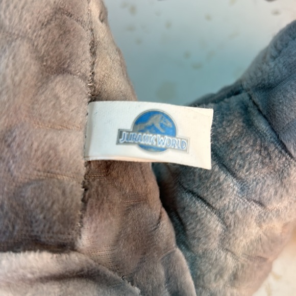 Jurassic World Gray Dinosaur Indominus Rex Plush - Picture 8 of 10